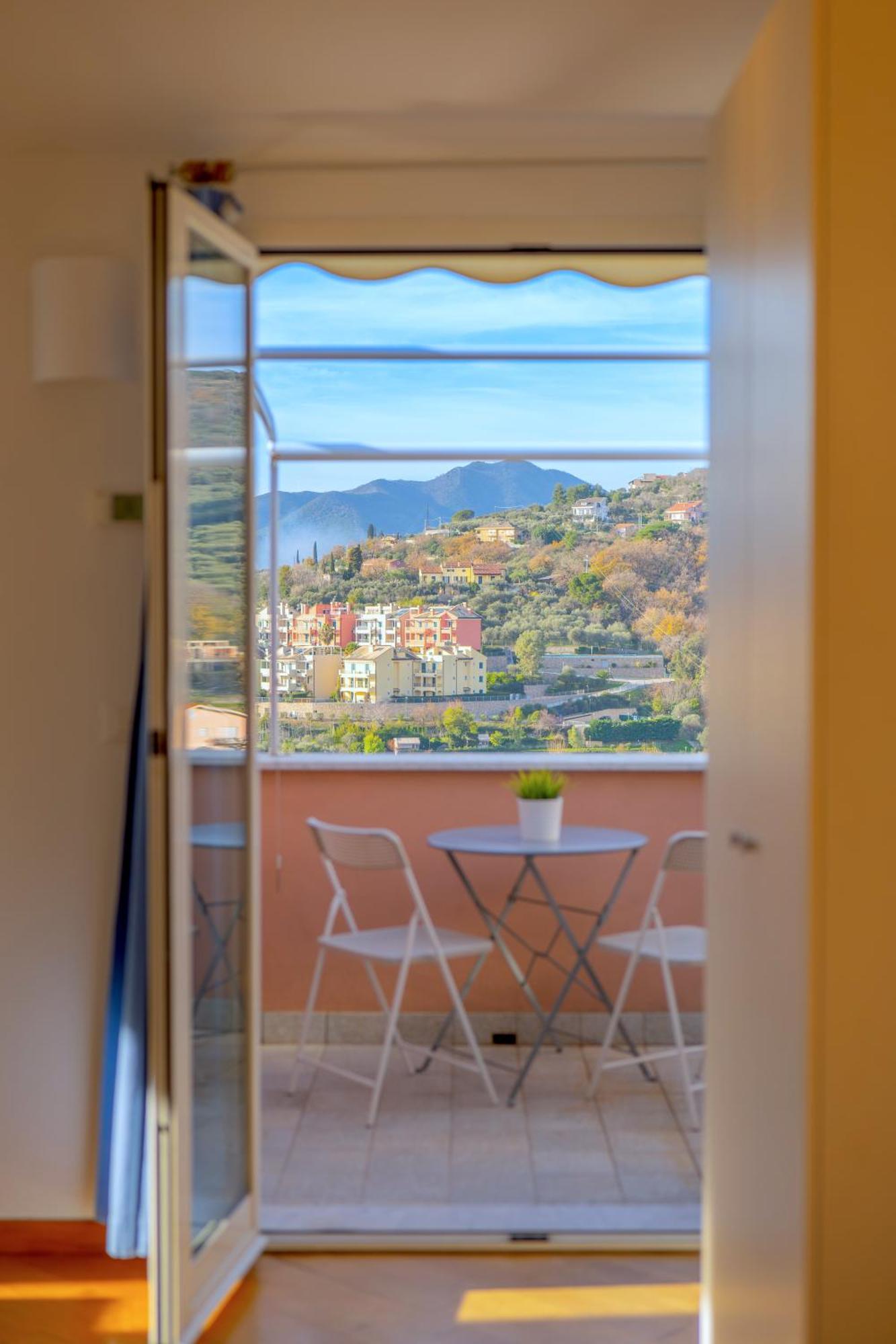 Appartamento Pesco "A Casa Felice" 皮特拉利古 外观 照片